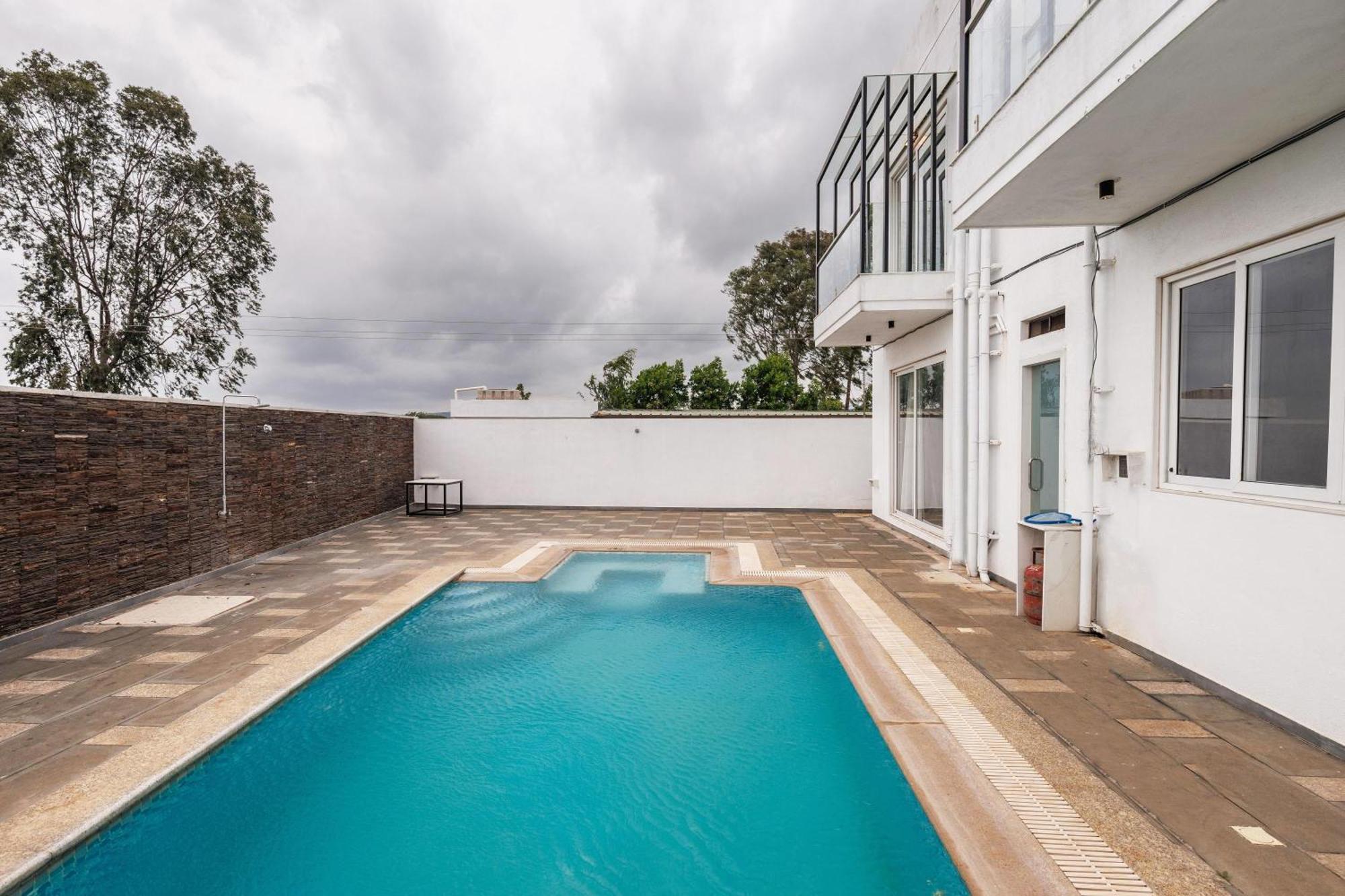 Celestial Sapphire Villa Pvt Pool Veg Food 4Bhk Dod Ballāpur Εξωτερικό φωτογραφία