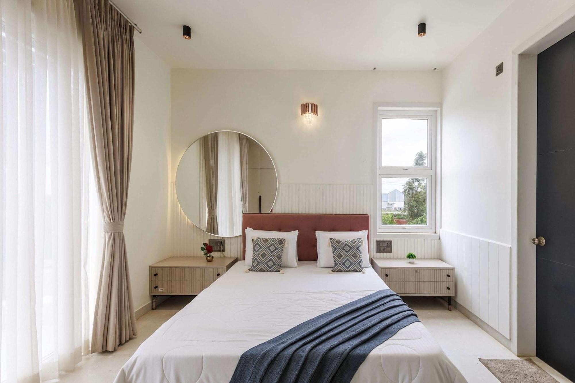 Celestial Sapphire Villa Pvt Pool Veg Food 4Bhk Dod Ballāpur Εξωτερικό φωτογραφία