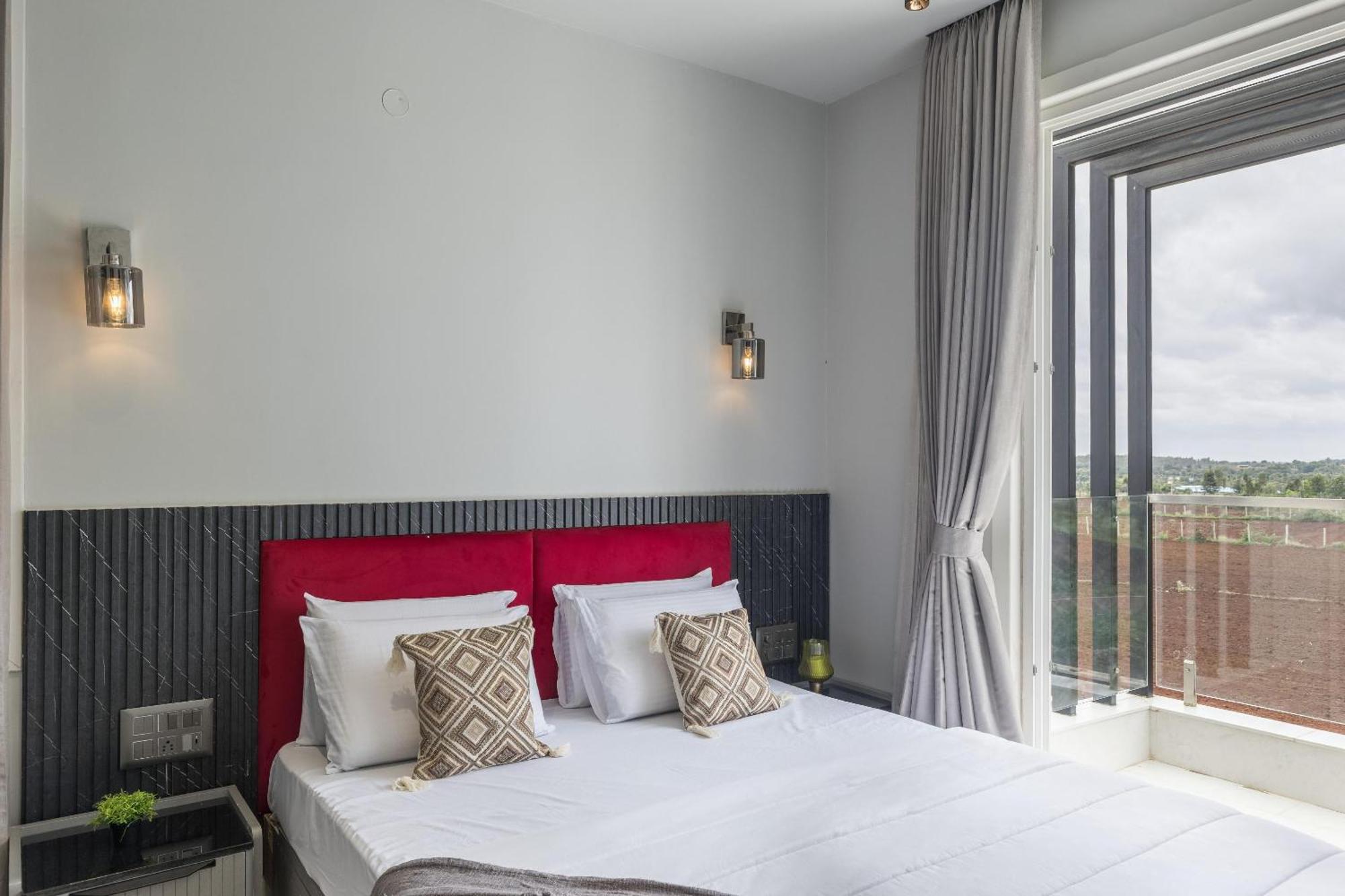 Celestial Sapphire Villa Pvt Pool Veg Food 4Bhk Dod Ballāpur Εξωτερικό φωτογραφία