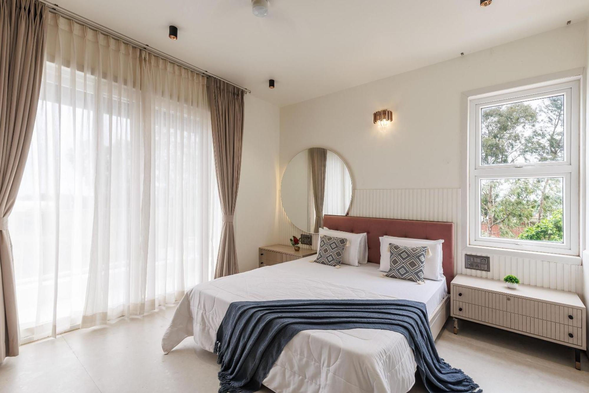 Celestial Sapphire Villa Pvt Pool Veg Food 4Bhk Dod Ballāpur Εξωτερικό φωτογραφία
