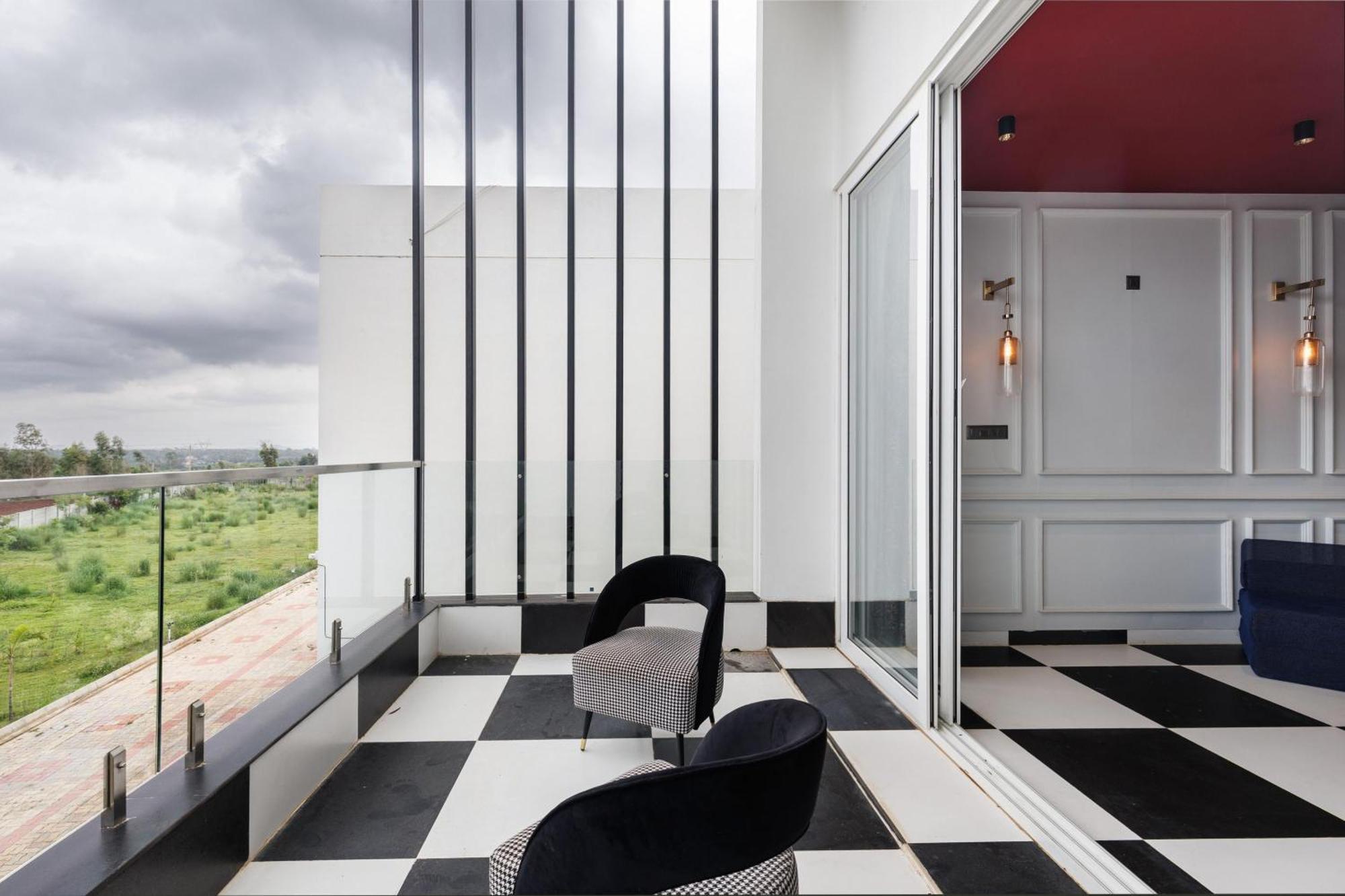 Celestial Sapphire Villa Pvt Pool Veg Food 4Bhk Dod Ballāpur Εξωτερικό φωτογραφία
