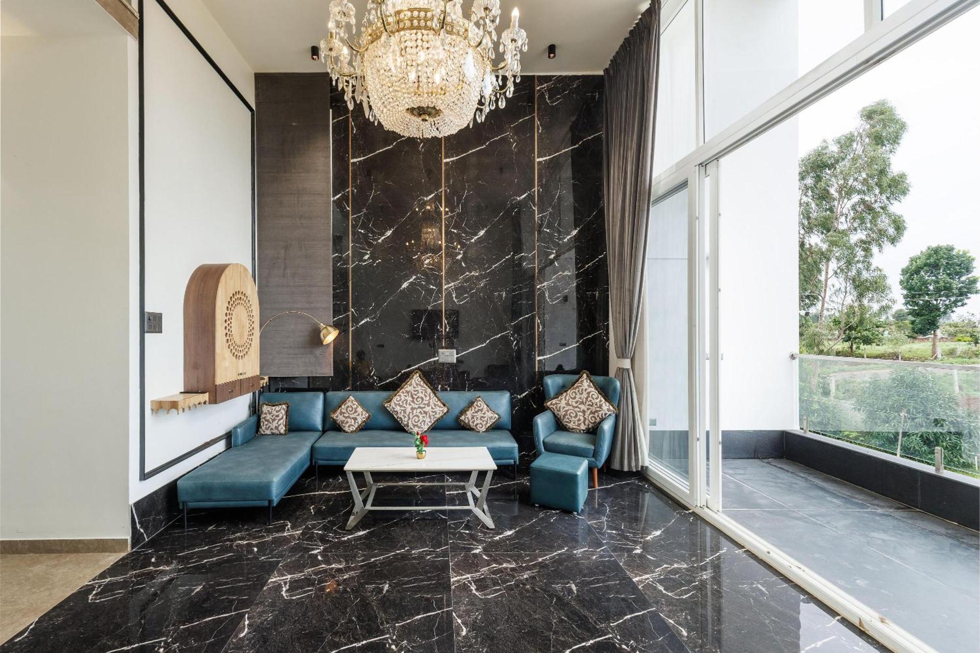 Celestial Sapphire Villa Pvt Pool Veg Food 4Bhk Dod Ballāpur Εξωτερικό φωτογραφία